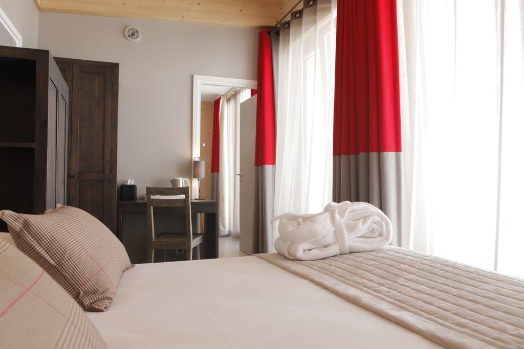 L'Aiguille Grive Chalets Hotel Les Arcs  Pokoj fotografie